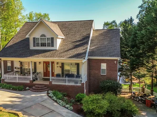 1103 Magnolia Dr, Villa Rica, GA 30180