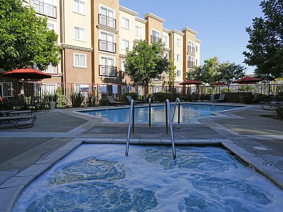 3rd image of 18701 Flying Tiger Dr APT 240