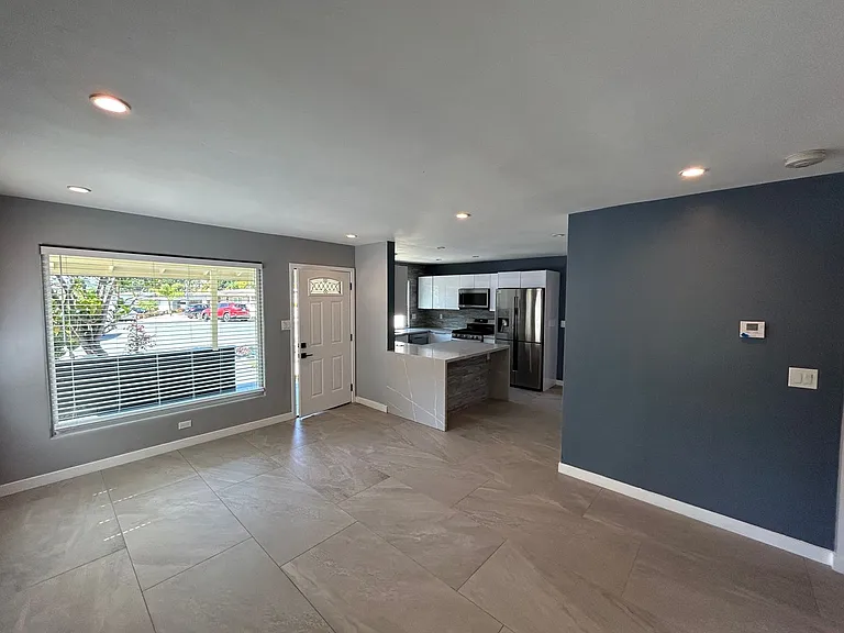 3804 Marron St — Photo 3