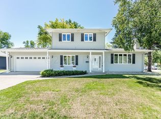 1014 21st Ave S, Fargo, ND 58103