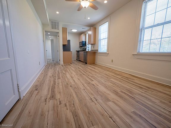 2nd image of 2007 Sulgrave Ave #2C