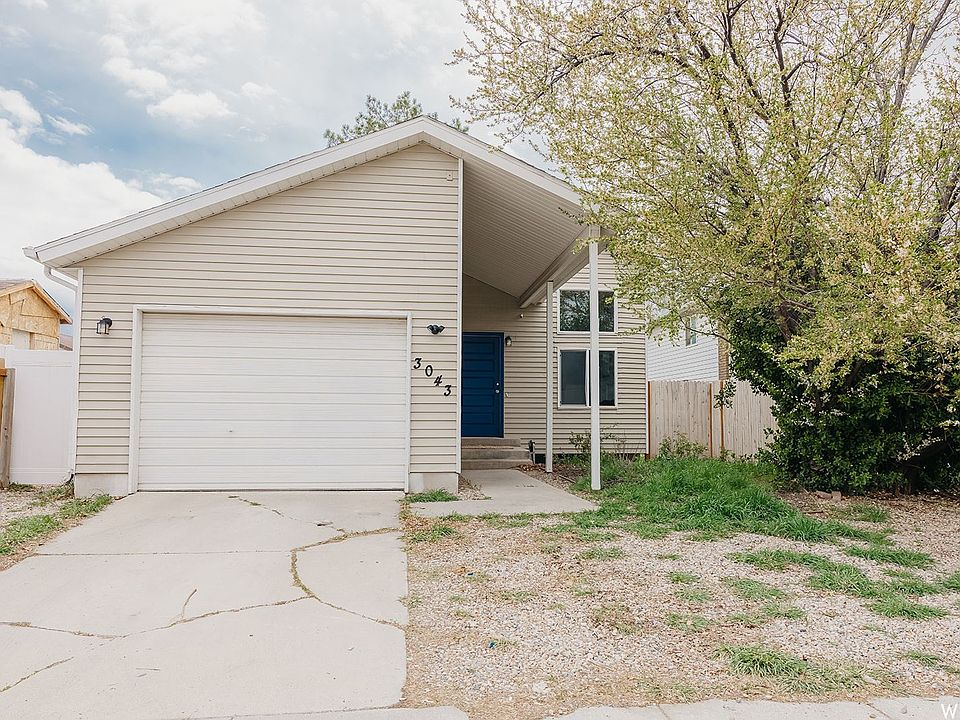 1st image of 3043 S Arthurs Ct