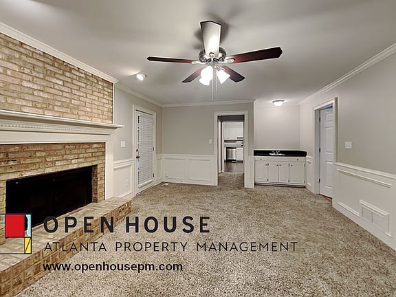 3rd image of 4397 Windsor Oaks Cir