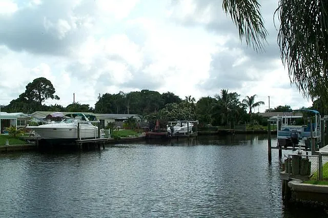2 bed, 1140 sqft, $2,800 — Photo 3