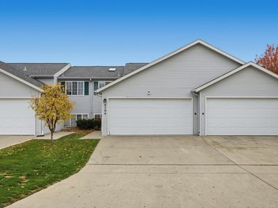 4704 8th Ave S, Fargo, ND, 58103