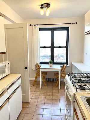 Rented by Douglas Elliman | media 11