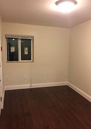5th image of 4618 Spruce St #1B