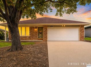 1926 W Mulberry Ct, Lincoln, NE 68522