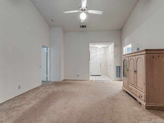 4th image of 9238 TIFTON DR