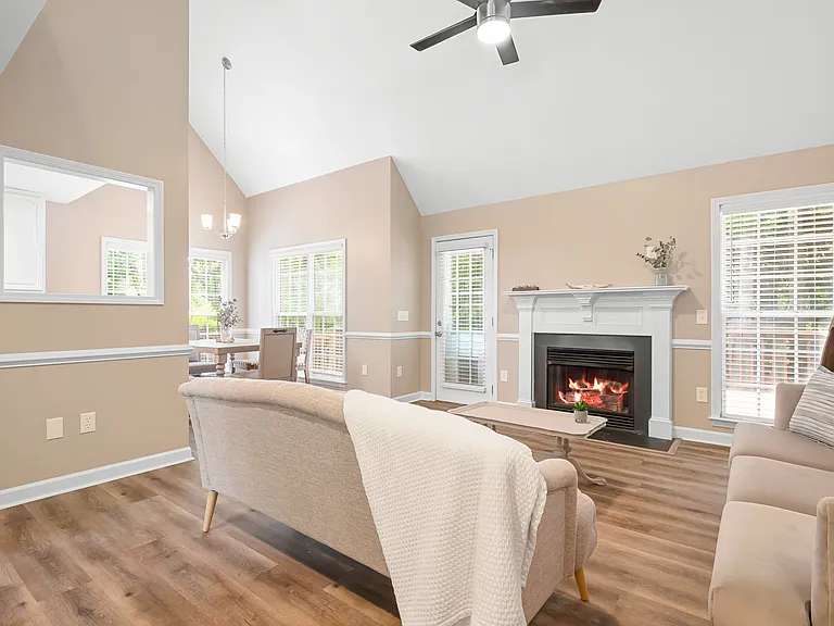7309 Windy Pine Cir — Photo 11