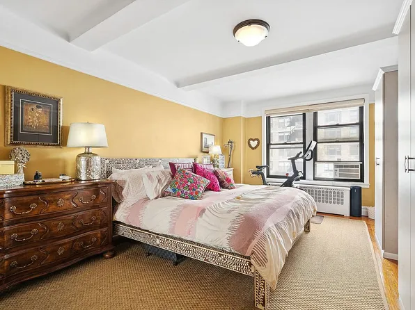 308 E 79th St APT 7F, New York, NY 10075