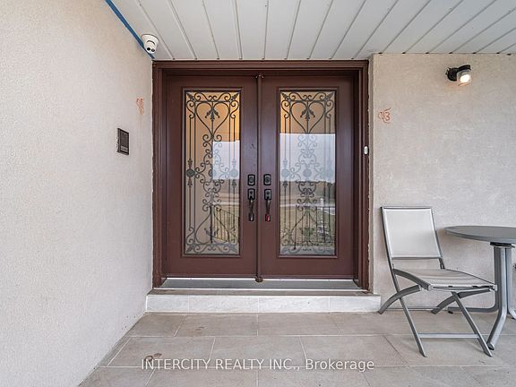 5th image of 14394 Bramalea Rd