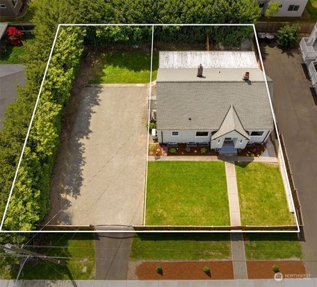 232 S 70th Street, Tacoma, WA 98408