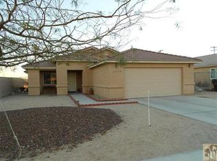 1255 Roselle Ave, Thermal, CA 92274
