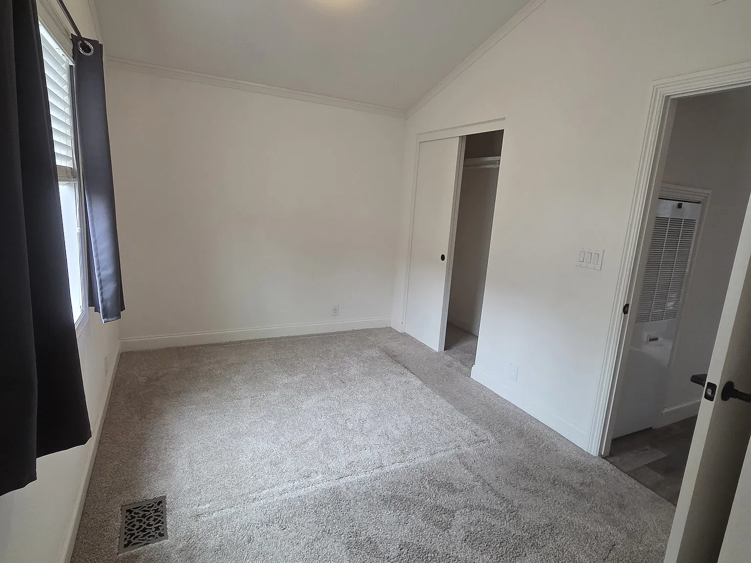 1 bed, 534 sqft, $2,095 — Photo 3