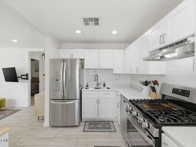 1124 N 14th St — Photo 7