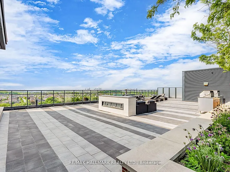 99 Eagle Rock Way #322 — Photo 40