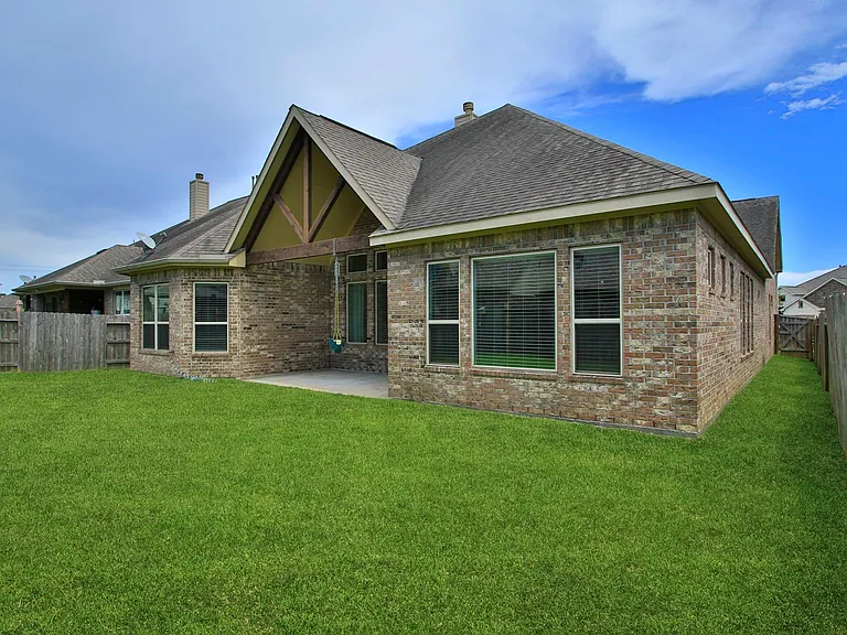 12426 Cumberland Dr — Photo 48