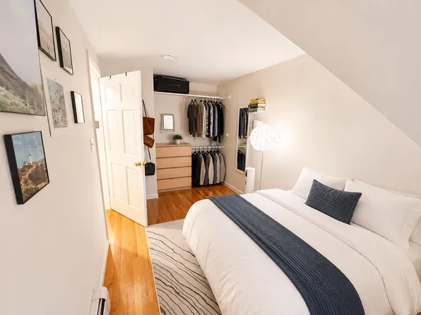 28 Phillips St, Boston, MA