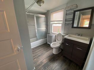 209-03 34th Rd FLOOR 3, Bayside, NY 11361