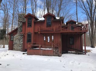 1592 Schoolheimer Rd, Canastota, NY 13032