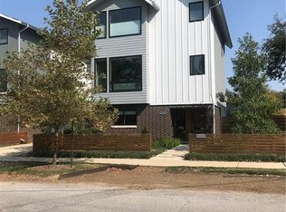 310 NW B St, Bentonville, AR 72712