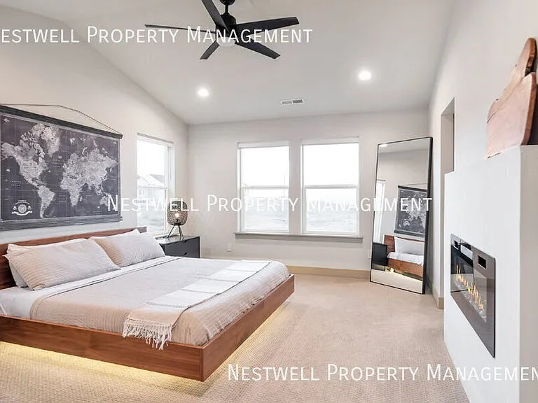 76 N Midland Dr — Photo 21