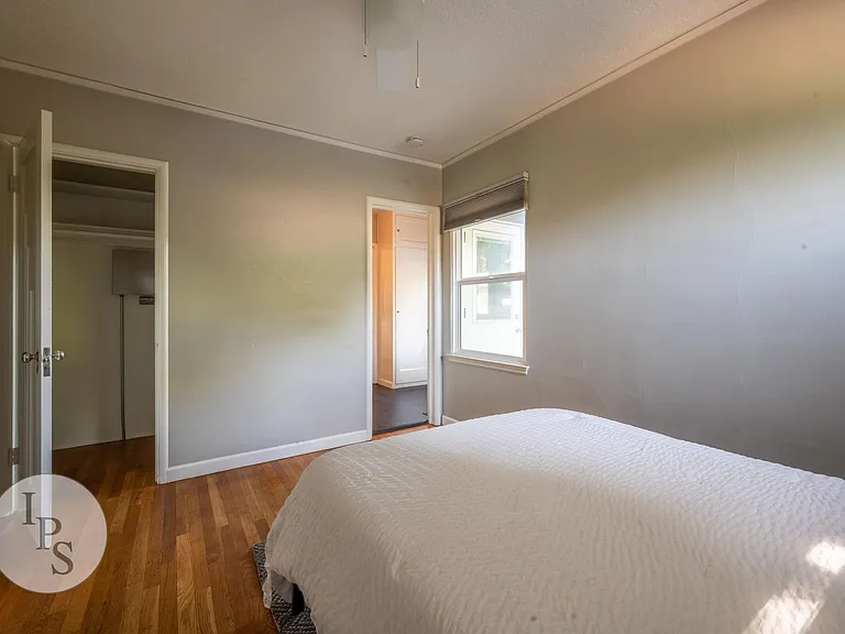 210 E Harvard Ave — Photo 17