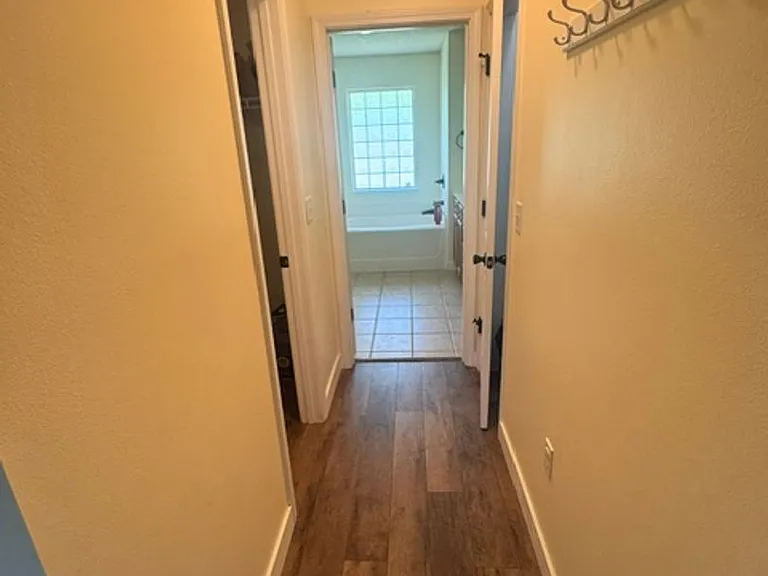 712 Denise Dr — Photo 24