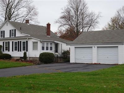 461 Woodbridge St, Manchester, CT, 06042
