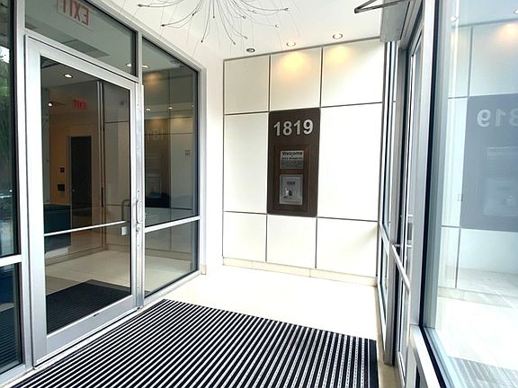 2nd image of 1819 S Michigan Ave APT 1006