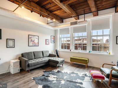 301 Race St APT 411, Philadelphia, PA, 19106