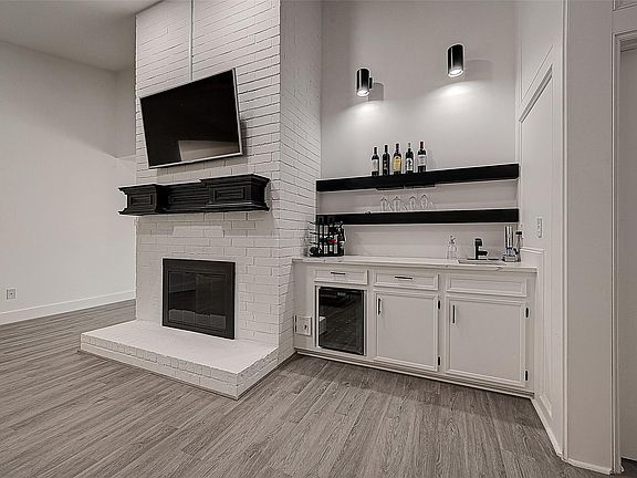 4th image of 3511 Coltwood Dr