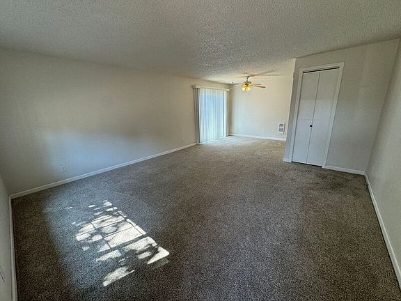 3rd image of 4828 Buffalo Dr SE