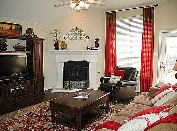 2nd image of 4704 Daisy Leaf Dr