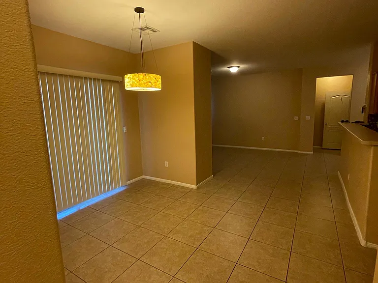 904 Domnus Ln #105 — Photo 10