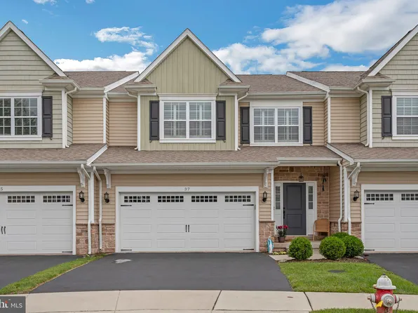 37 Addison Ln, Collegeville, PA 19426