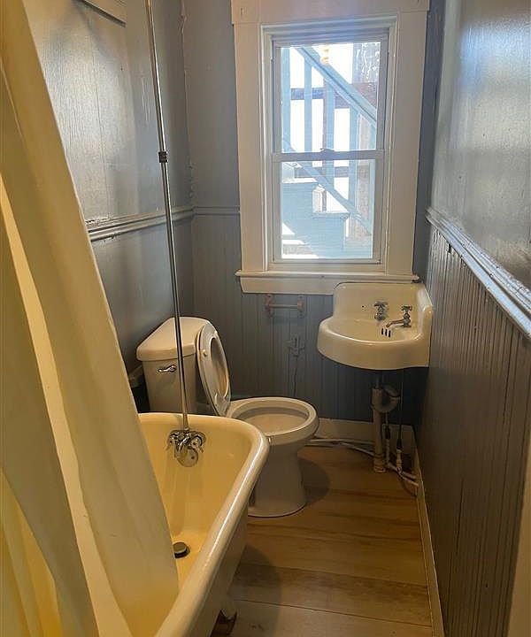 209 Waldo St Rumford, ME, 04276 Apartments for Rent Zillow