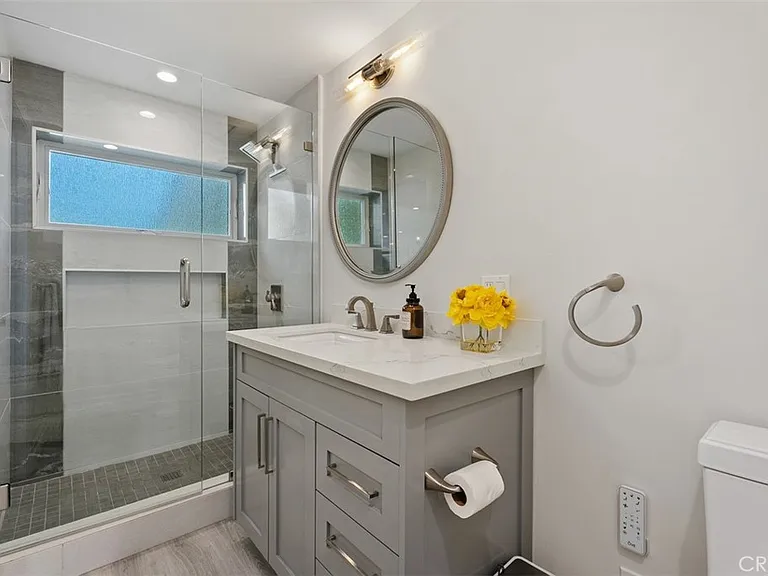 24065 Windward Dr — Photo 13