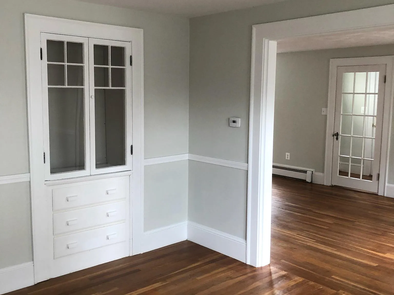 3 bed, 1.5 bath, 1652 sqft, $3,600 — Photo 3
