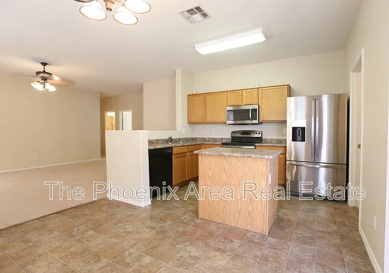 30064 N Desert Willow Blvd — Photo 5