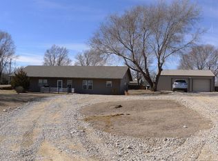 759 N 170th Rd, Bennington, KS 67422