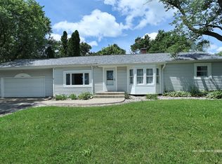 2801 Benjamin Dr, Wonder Lake, IL 60097