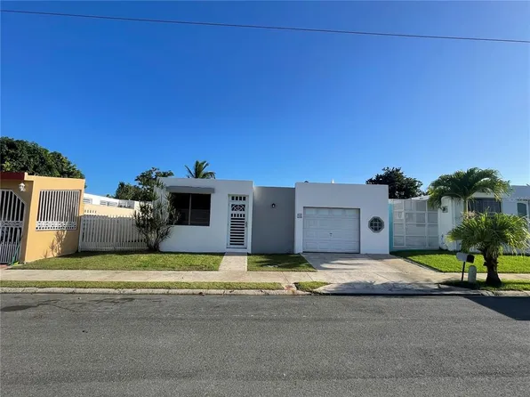 San Ignacio Urb Alturas De San Pedro #V42, Fajardo, PR 00738