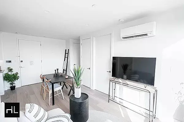 Rented by Highline Residential | media 82