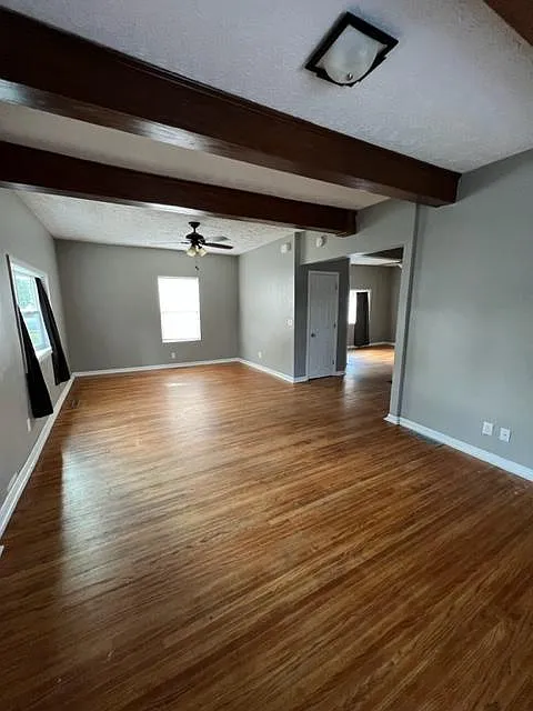 Building Photo - 5119 Huntington Ave