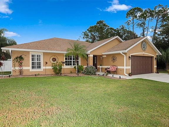 3rd image of 4844 Glordano Ave