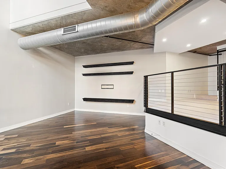 1515 15th St NW #201 — Photo 14