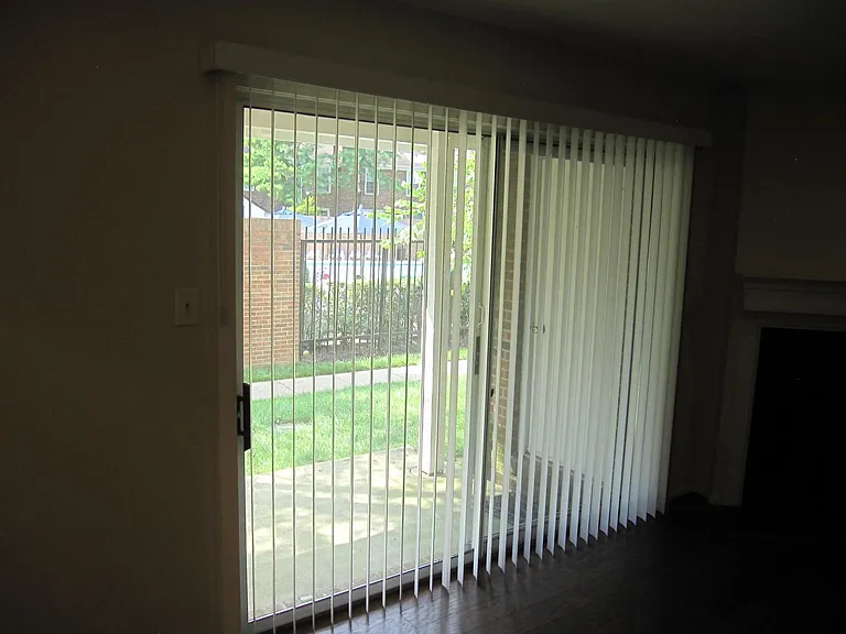 2598 S Arlington Mill Dr #E — Photo 8