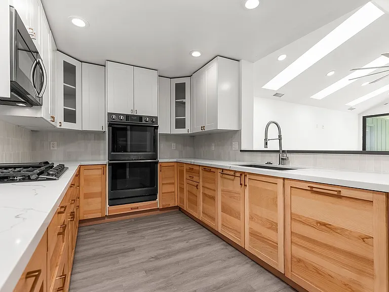 7843 Quince St — Photo 8
